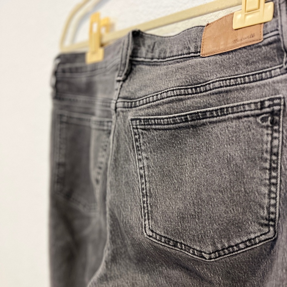 Madewell perfect vintage Jean size 28